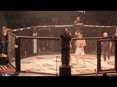 Matt Macdonald vs John Moore