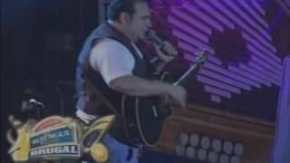 El Chaval De La Bachata - Donde Estan Esos Amigos (Festival Brugal Bavaro) Oct 16, 2010