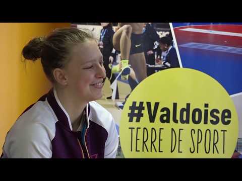 Opération "Un champion au collège" avec Delphine Delrue à Bessancourt