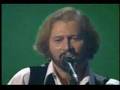 Bee Gees - Stayin Alive ( live) 