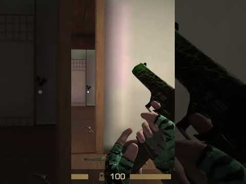 🤮 СКАЧАЛ ПИРАТСКУЮ ВЕРСИЮ STANDOFF 2 (худший клон) #shorts