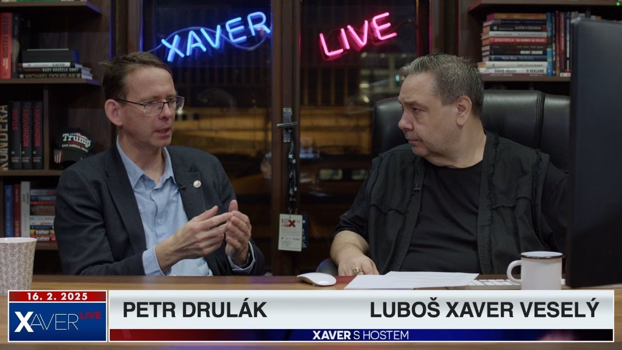 Petr Drulák | Xaver s hostem
