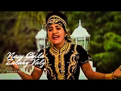 Viavy Chila - Zalahy Valy