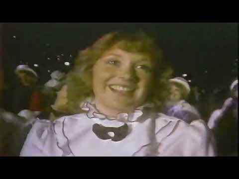 Gladys Knight and The Pips - perform "Midnight Train To Georgia" - New Years Eve - 1982