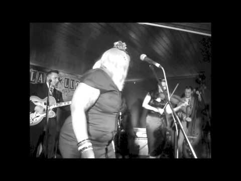 Sister Cookie With The Inteli Gents & Tony Diavolo - Pneumonia