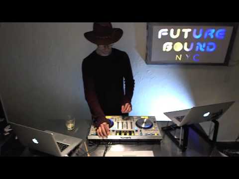 Futurebound NYC: Deephouse, Techno and Techhouse - Dec 21st 2012 (2/2)