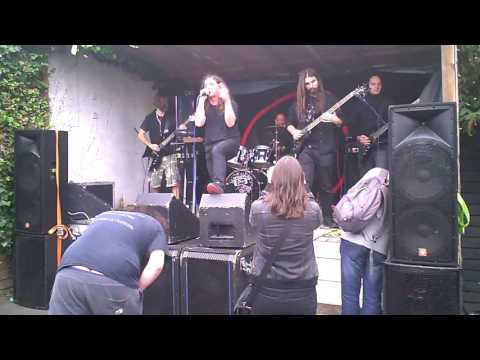 Die Kur @ Ridiculously Red Roar Festival @ The Red Lion Gravesend 17th September 2016