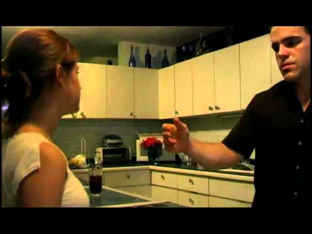 Vídeo relacionado con Amnesia (2004) [ Origen Holandés, Ningun Idioma Espanol ]