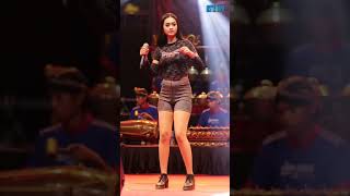 Download lagu Tarling Cirebonan Full Bass Teman Perjalanan Anda #shorts #tarlingterbaru2024 #tarlingpantura 185 mp3 Download lagu Tarling Cirebonan Full Bass Teman Perjalanan Anda #shorts #tarlingterbaru2024 #tarlingpantura 185 mp3