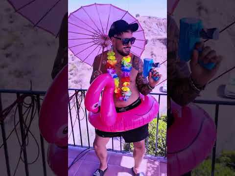 Primer Aniversario de KoBBoK Special Pool Party