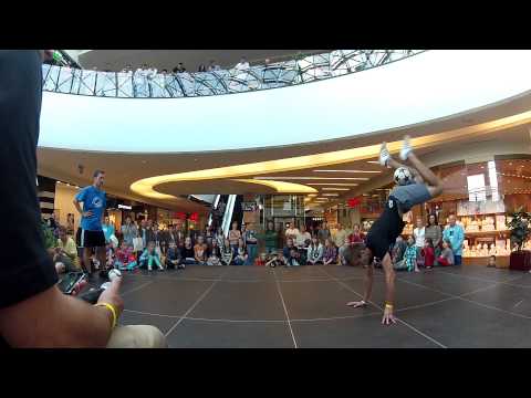 Skóra vs Mikołaj - Semi Final - Mazovia Freestyle Football Open - Płock 2013 [HD]