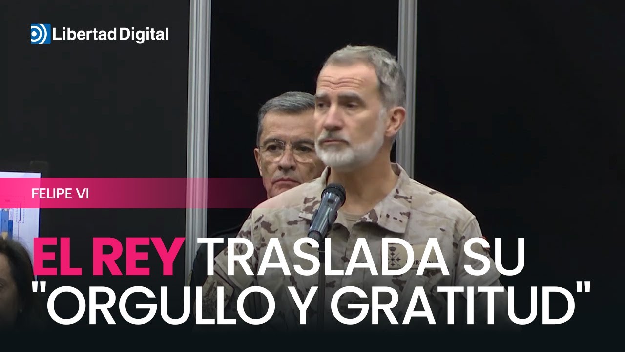 El rey Felipe VI traslada su "orgullo y gratitud" a los militares que colaboran en Valencia