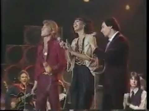 Andy Gibb and Marilyn McCoo with Freddy Cannon and The Belmonts - Medley on Solid Gold