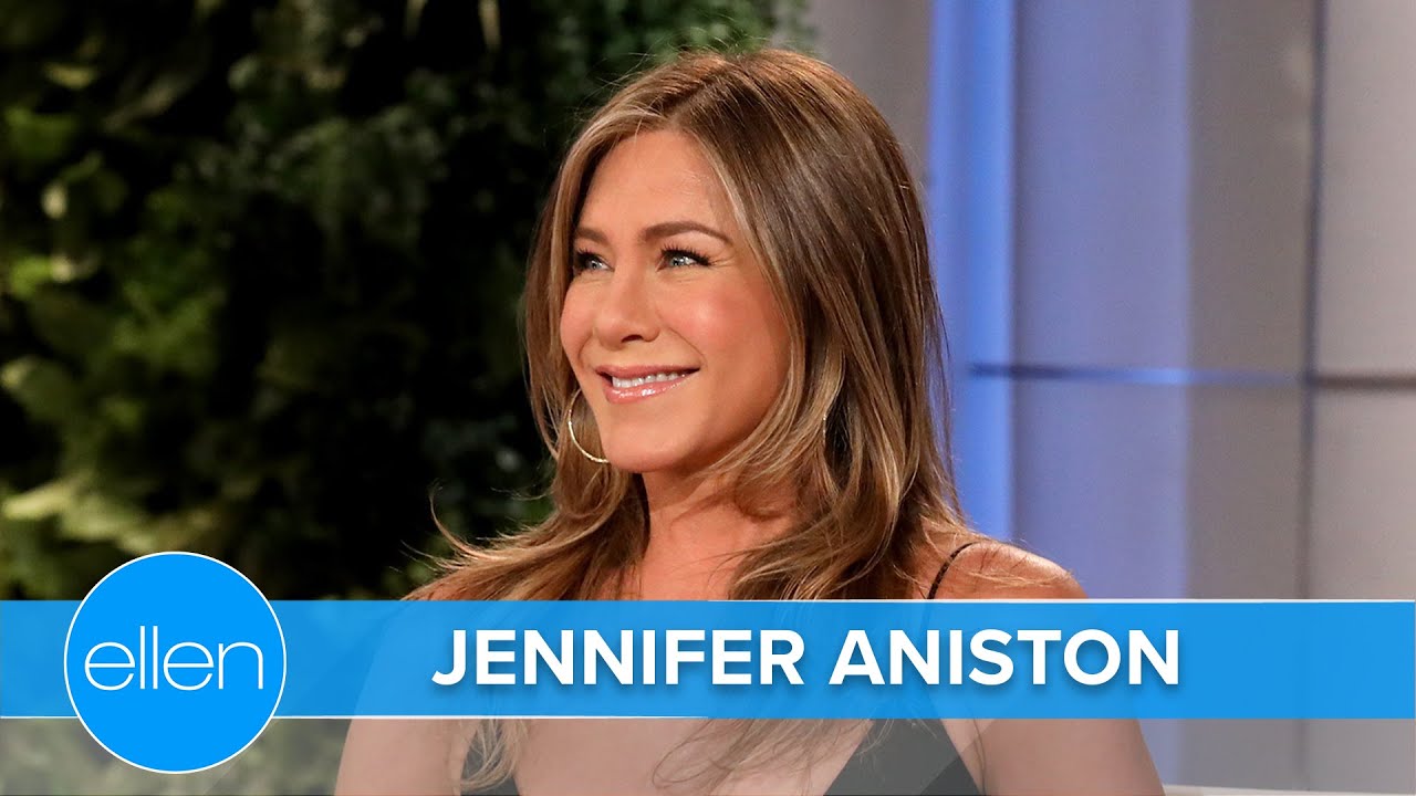 Jennifer Aniston Dealt with 'Friends' End with Divorce & Therapy thumnail
