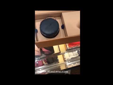 Rapper BOEF koopt even snel voor 15.000 euro bij LOUIS VUITTON, GUCCI en FENDI