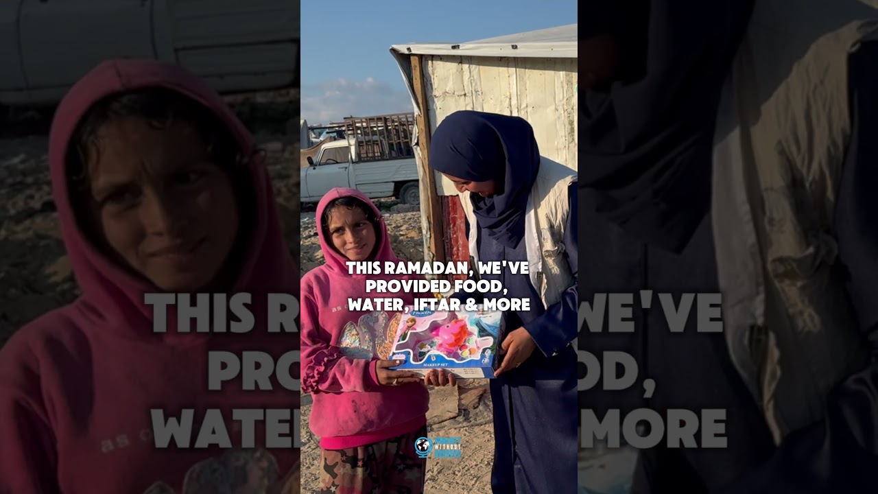 Distributing your Eid Gifts in Gaza!
