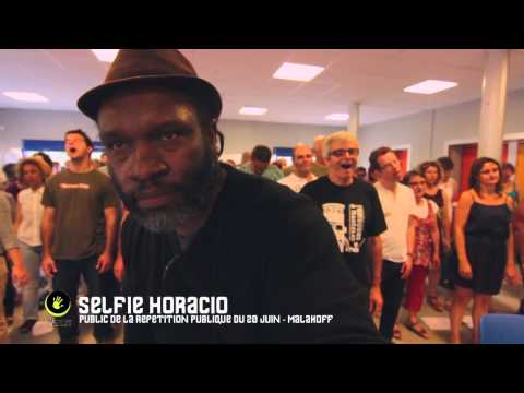 UrbanVoices 2014 - Selfie Horacio, spectateur de la répétition publique