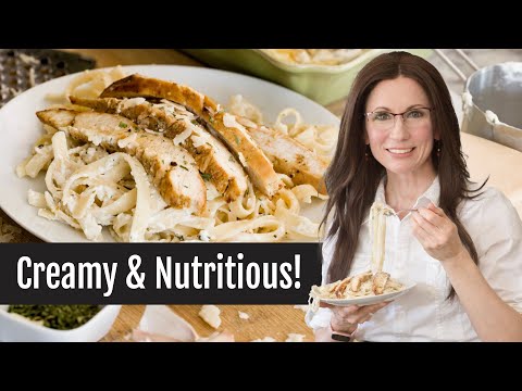 Healthy Alfredo Sauce with Greek Yogurt, Parmesan & Garlic | Easy & Anti-Inflammatory