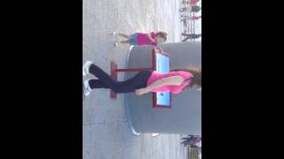 Sofía y Rebeca en Carrusel de la Bandera