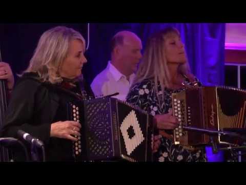 Hanøybekken toraderlag - Vandrar i Lustrafjell (Arve Bjørn Røneid)