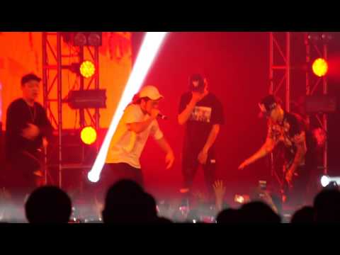 SMTM4 CONCERT NYC 2015- Aomg