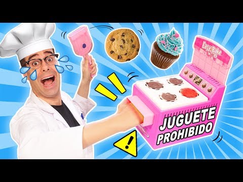 COCINO en HORNO DE JUGUETE PROHIBIDO en 2007 Easy Bake Oven | Juguetes Curiosos con Mike