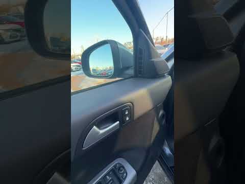 фото volvo v50 i рестайлинг 0