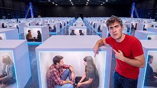 Download lagu Trapping 150 Strangers in a Box mp3