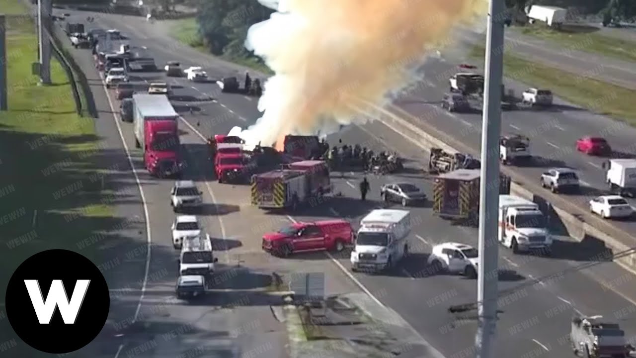 Tragic Moment! Unbelievable Car Crashes Caught On Camera!