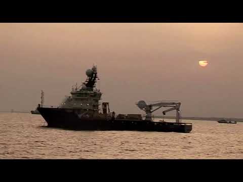 為什麼幾內亞灣的海盜活動在增加？ (Why is piracy on the rise in the Gulf of Guinea?)