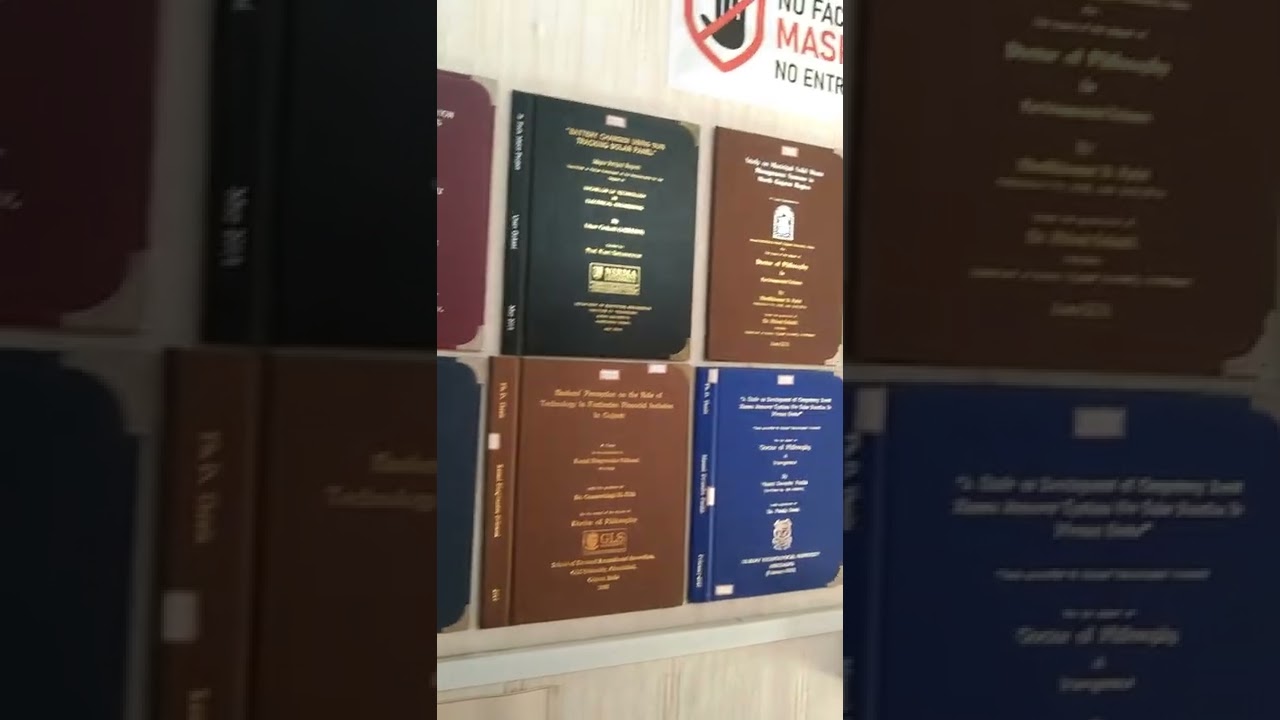 Display Board of Thesis with Different Colors