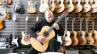 Video thumbnail for Paco Castillo - 204 Spruce Classical guitar by Entermusic