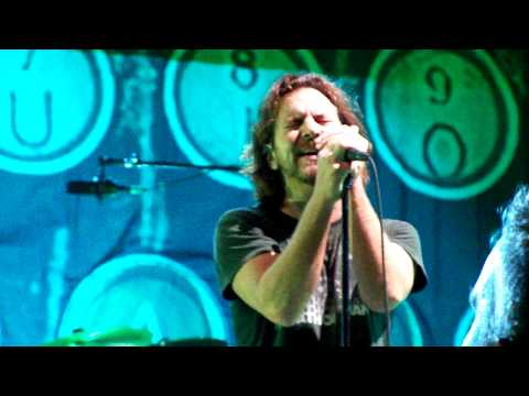 Pearl Jam - Army Reserve - 5.9.10 Quicken Loans Arena, Cleveland