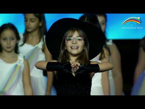 Albina Idrizi - Unë jam pianiste (Oficiale Ylberi 2021)