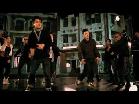 Los Cadillacs Feat. Oscarsito - To' El Mundo Ta' Loco (Video Oficial) HD