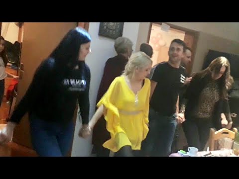 Rođendansko kolo za Aminu