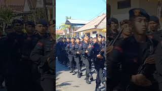 Download lagu Defile pasukan brimob mp3