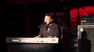 Does She Love You - Masonic Temple - Corey Hart