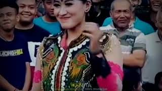 Download lagu Quote - kenthong & cece mp3 Download lagu Quote - kenthong & cece mp3