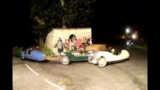 preview picture of video 'Le Puy Notre Dame 2012 Tricycle-cars Nocturne.avi'