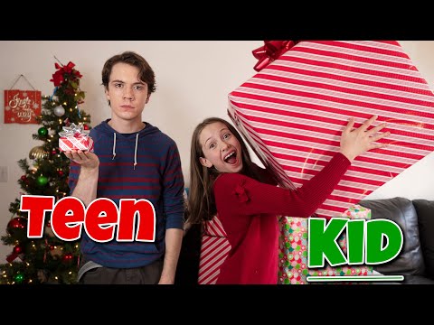 Christmas as a Kid VS Teen **Funny Christmas**