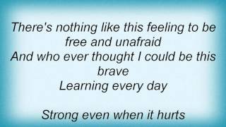 Leann Rimes - Strong Lyrics