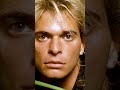 David Lee Roth or Sammy Hagar? #sammyhagar #rock #davidleeroth #vanhalen