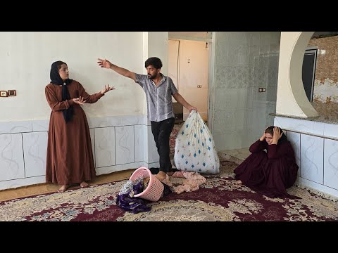 The second wife's condition for withdrawing her complaint is to take the first wife's room.