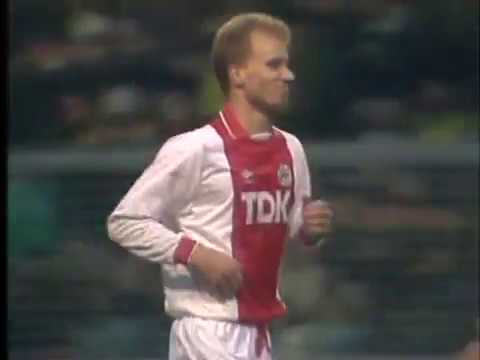 Goal! Dennis Bergkamp. 02.12.1990. Ajax - FC Den Haag