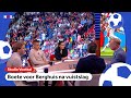 Moeten voetballers alles maar incasseren? | Studio Voetbal | NOS Sport