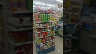異世界！？客も店員もいないノット ア ファミリーマート
