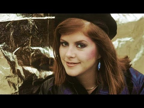 Kirsty MacColl   "Keep Your Hands Off My Baby"