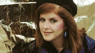 Kirsty MacColl   "Keep Your Hands Off My Baby"