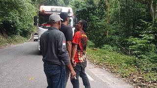 Download lagu ADU MULUT!!! antara supir faw trailer sama dengan supir Fuso super Geert mp3 Download lagu ADU MULUT!!! antara supir faw trailer sama dengan supir Fuso super Geert mp3